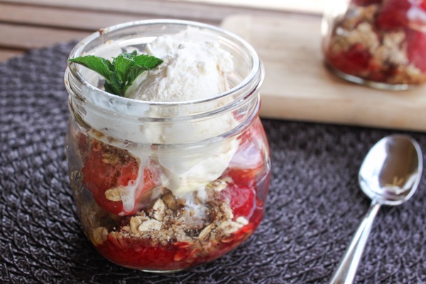 berry crumble dessert in a mason jar